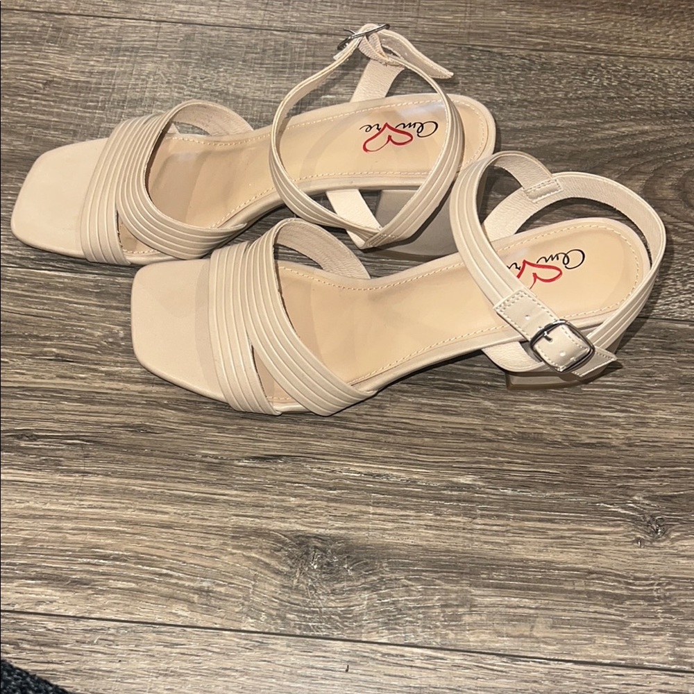Chic Cream Sandals by Amore